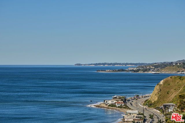 3885 Rambla Orienta, Malibu, CA 90265