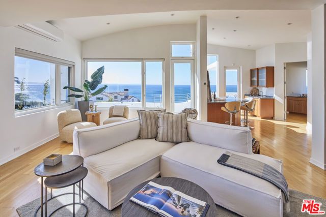 3885 Rambla Orienta, Malibu, CA 90265