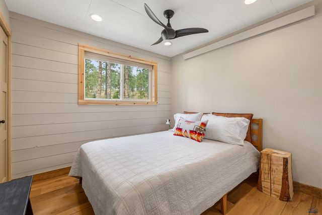 22739 SUNNYSIDE GULCH RD, Silver City, SD 57702