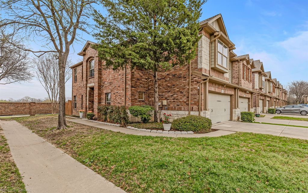 3614 Boxwood Drive, Garland, TX 75040