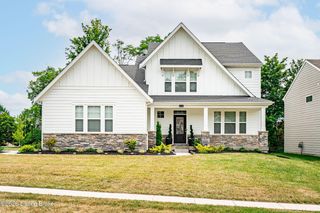10536 Vista View Dr, Louisville, KY 40291