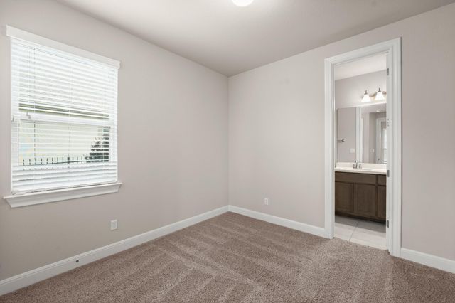 442 Jacksdaw DR, Austin, TX 78737
