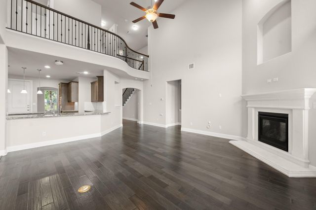 442 Jacksdaw DR, Austin, TX 78737
