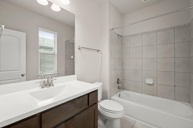 442 Jacksdaw DR, Austin, TX 78737