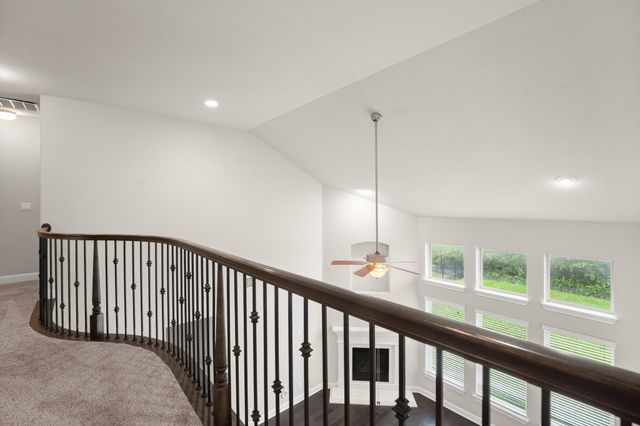 442 Jacksdaw DR, Austin, TX 78737