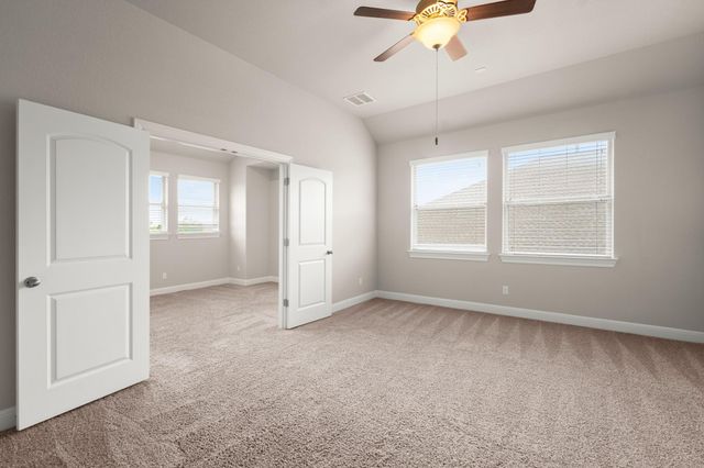 442 Jacksdaw DR, Austin, TX 78737