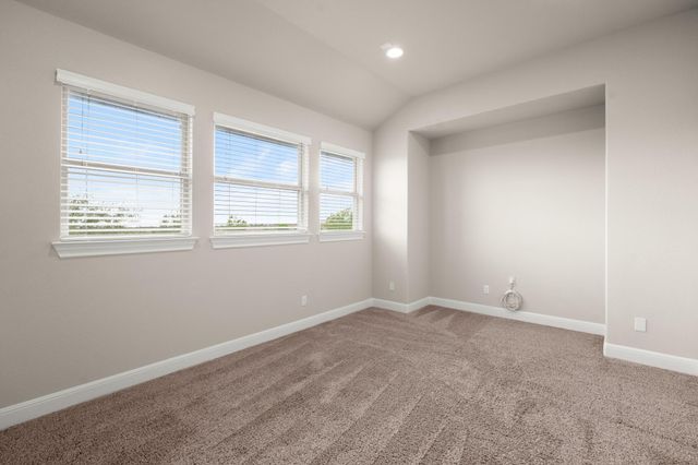 442 Jacksdaw DR, Austin, TX 78737