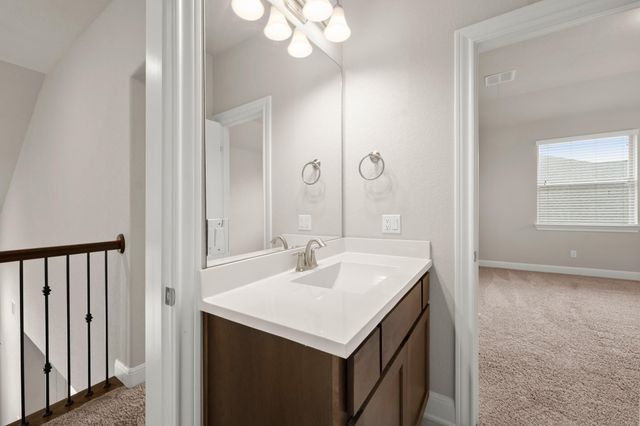 442 Jacksdaw DR, Austin, TX 78737