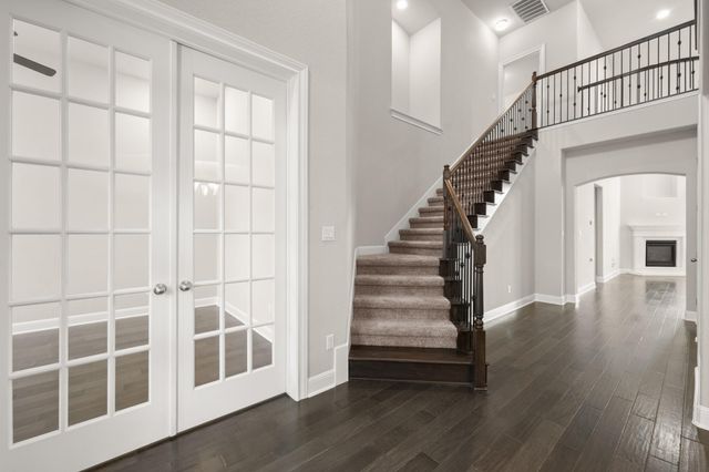 442 Jacksdaw DR, Austin, TX 78737
