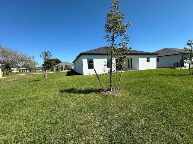 26465 BARRANQUILLA AVENUE, Punta Gorda, FL 33983