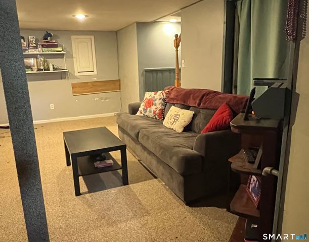 421 Wakelee Avenue, Stratford, CT 06614