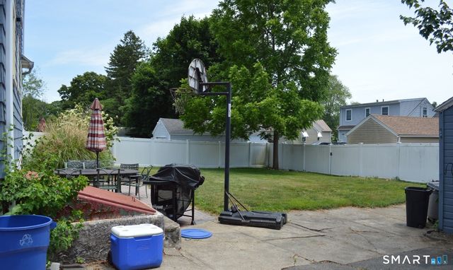 421 Wakelee Avenue, Stratford, CT 06614