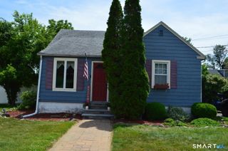 421 Wakelee Avenue, Stratford, CT 06614