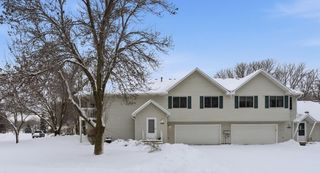3737 Gershwin Lane N, Oakdale, MN 55128