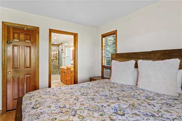 221 Grizzly Road, Lake Arrowhead, CA 92317