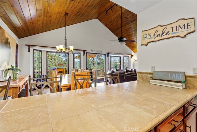 221 Grizzly Road, Lake Arrowhead, CA 92317