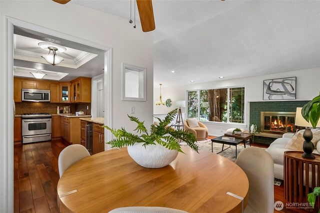 10716 127th Avenue NE, Kirkland, WA 98033