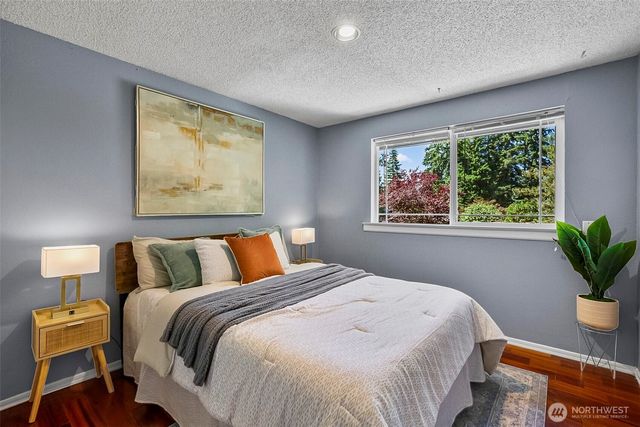 10716 127th Avenue NE, Kirkland, WA 98033
