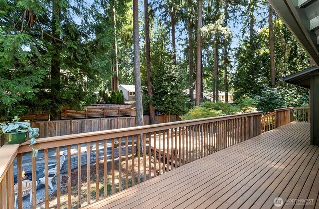 10716 127th Avenue NE, Kirkland, WA 98033