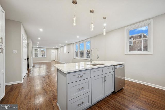 6416 N 15TH ST, Philadelphia, PA 19126