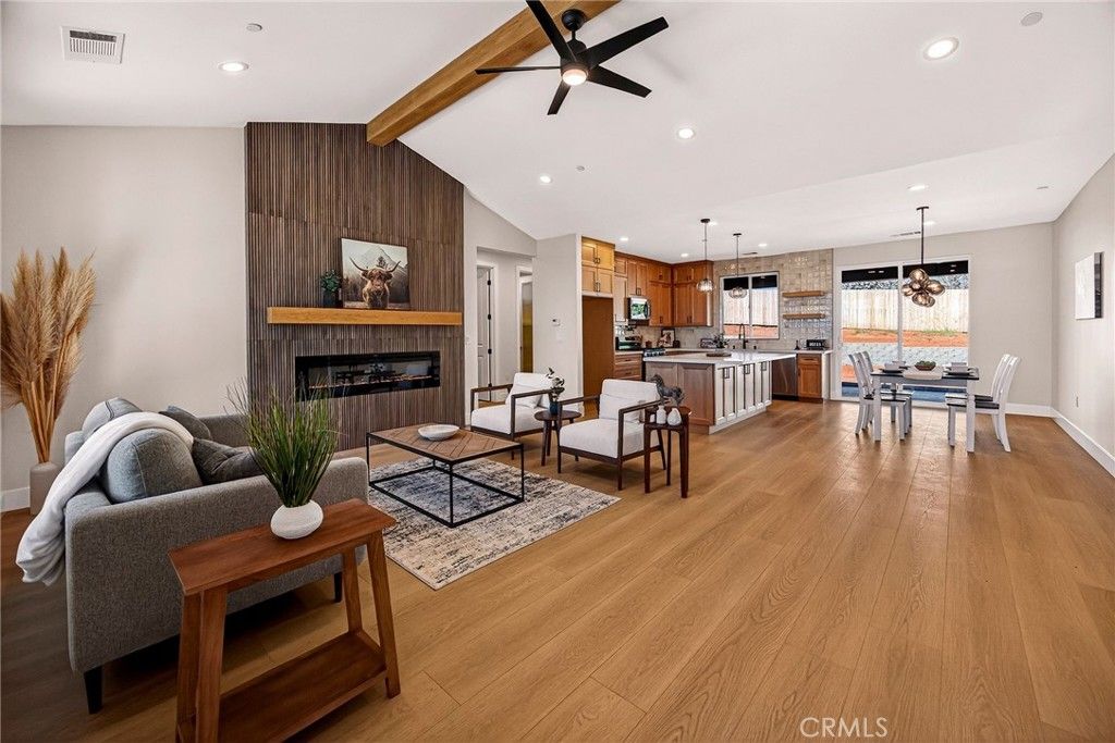 Image 11 of property listing at 1528 Forest, Paradise, CA 95969