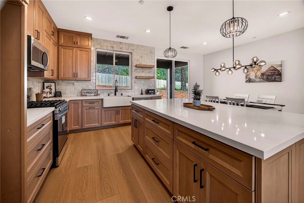 Image 18 of property listing at 1528 Forest, Paradise, CA 95969