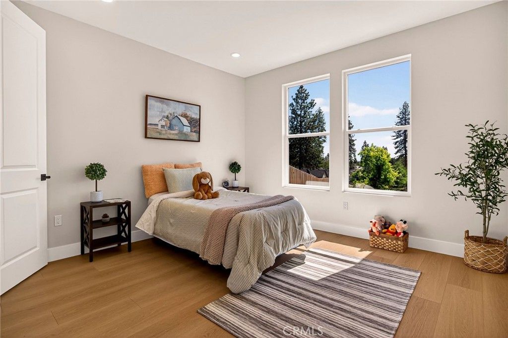 Image 27 of property listing at 1528 Forest, Paradise, CA 95969