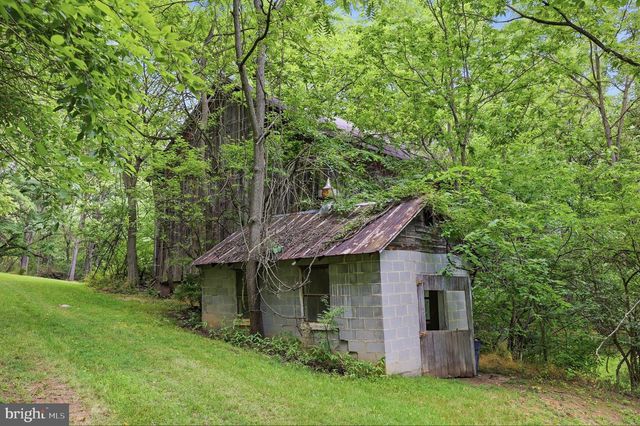 19570 LEITERSBURG PIKE, Hagerstown, MD 21742