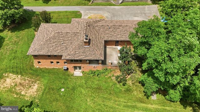 19570 LEITERSBURG PIKE, Hagerstown, MD 21742