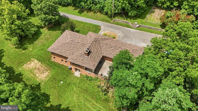 19570 LEITERSBURG PIKE, Hagerstown, MD 21742