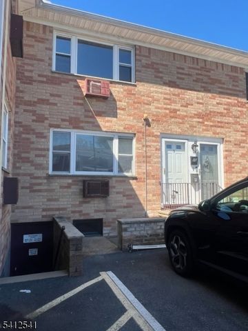 432 Trenton Ave 9, Paterson City, NJ 07503