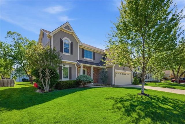 14531 S Kaw Drive, Olathe, KS 66062