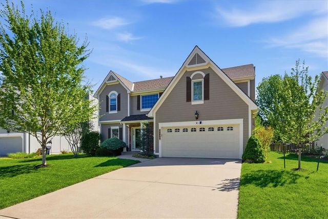 14531 S Kaw Drive, Olathe, KS 66062