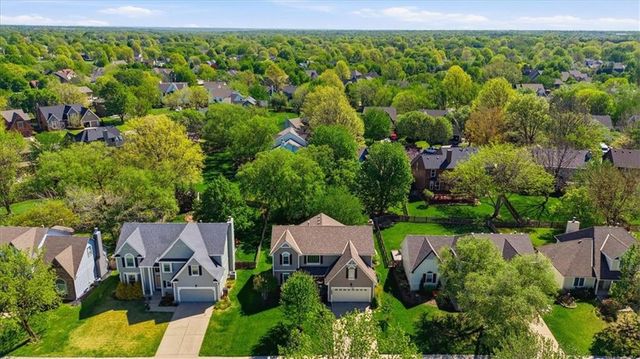 14531 S Kaw Drive, Olathe, KS 66062