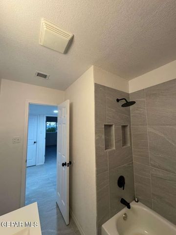 1414 DENNIS Circle, El Paso, TX 79925