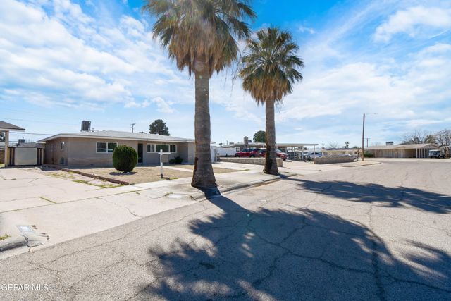 1414 DENNIS Circle, El Paso, TX 79925