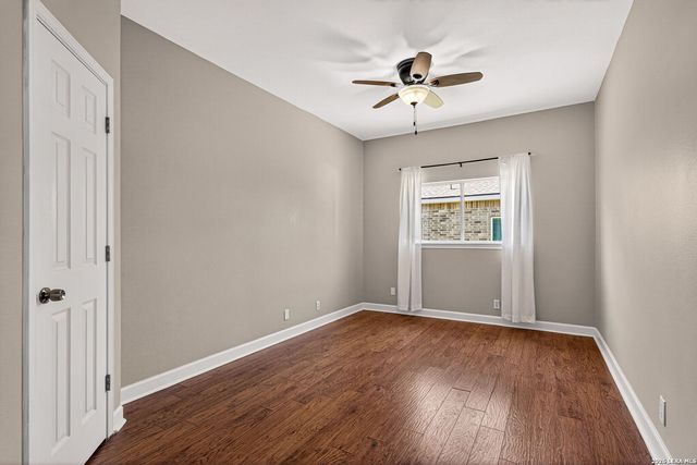 2135 Shoreham, San Antonio, TX 78260