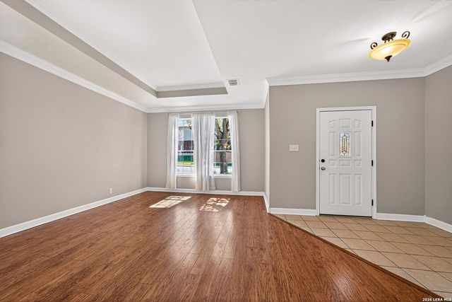 2135 Shoreham, San Antonio, TX 78260