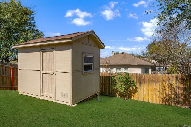 2135 Shoreham, San Antonio, TX 78260