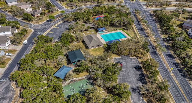 2135 Shoreham, San Antonio, TX 78260