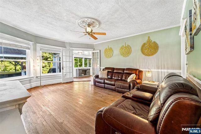 30 Olney Road, Mahwah, NJ 07430