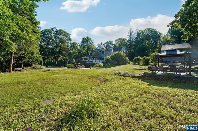 30 Olney Road, Mahwah, NJ 07430