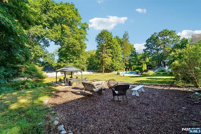 30 Olney Road, Mahwah, NJ 07430