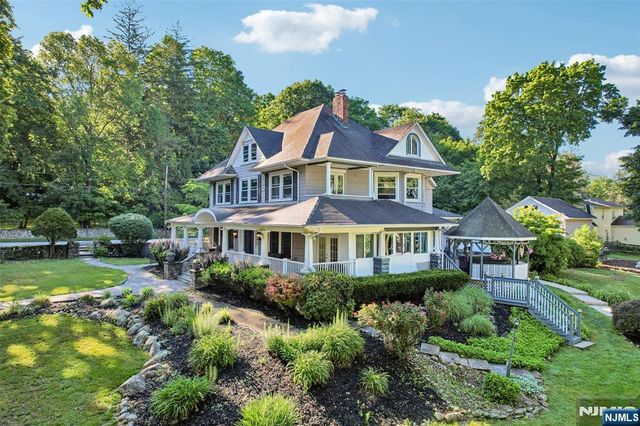30 Olney Road, Mahwah, NJ 07430
