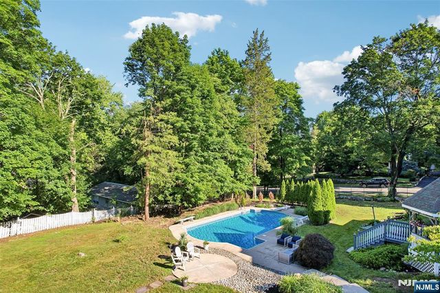 30 Olney Road, Mahwah, NJ 07430