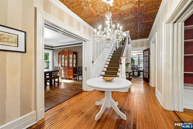 30 Olney Road, Mahwah, NJ 07430