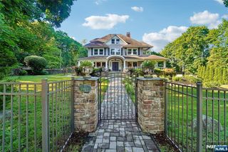 30 Olney Road, Mahwah, NJ 07430