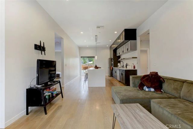 4523 Alumni, Los Angeles, CA 90041