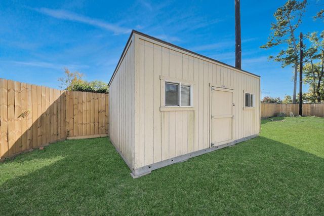 12534 Versailles Drive, Houston, TX 77015