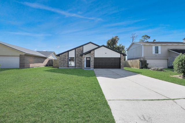 12534 Versailles Drive, Houston, TX 77015